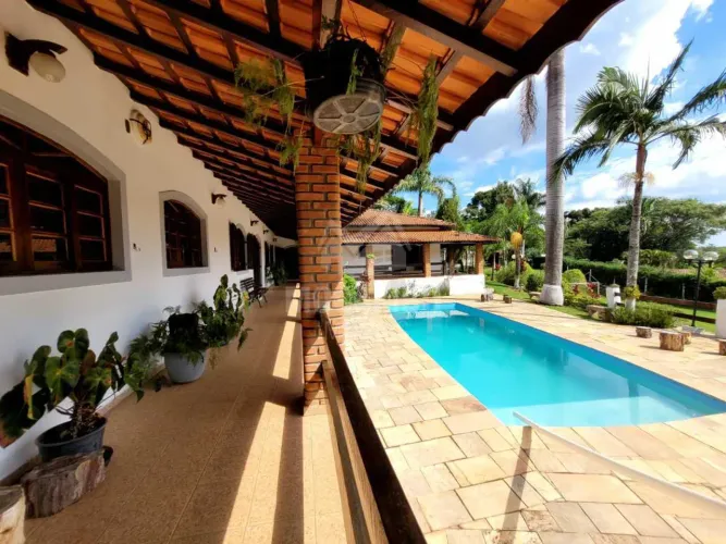 Casa em Condomínio : / Residencial / Condomínio Sítio da Moenda