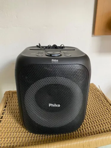 Caixa de som com bateria