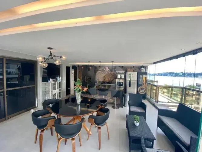 Cobertura com 4 dormitórios à venda, 249 m² por R$ 2.650.000,00 - Charitas - Niterói/RJ