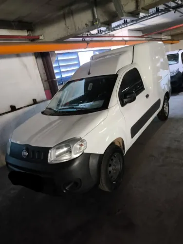 vendedor de automóveis