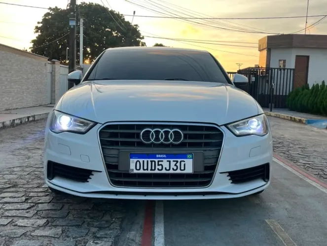 Audi A3 Sedan 1.4 TFSI Flex Tiptronic 4P 2016