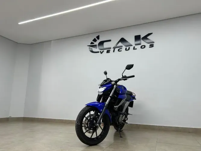 YAMAHA FZ25 FAZER 2021
