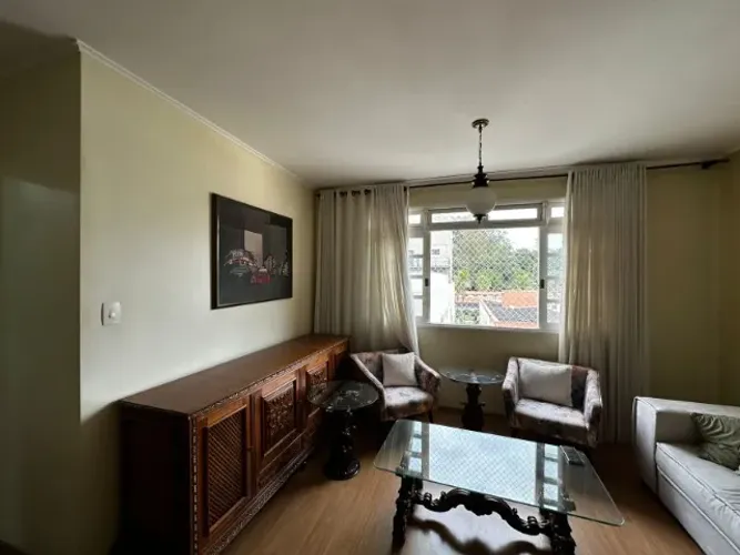Conjunto Completo Antiquário Madeira Maciça (Sala de Jantar, Mesa, Etc)