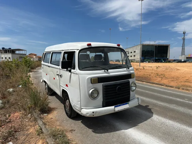 Volkswagen Kombi Standard 1.4 MI Total Flex 8V 2011