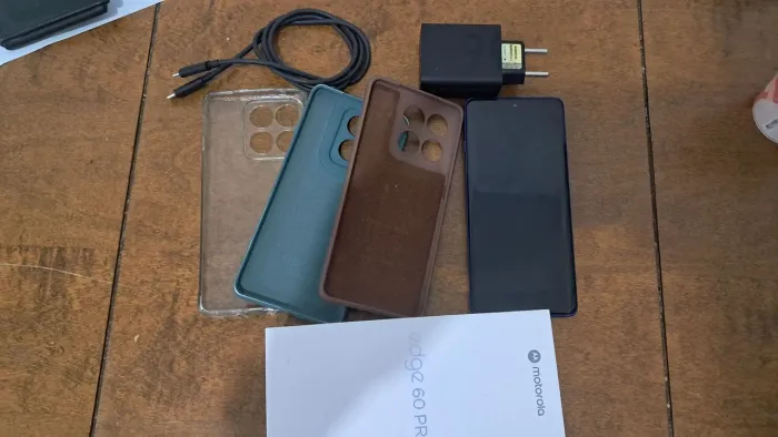 Motorola Edge 60 Pro - Na garantia