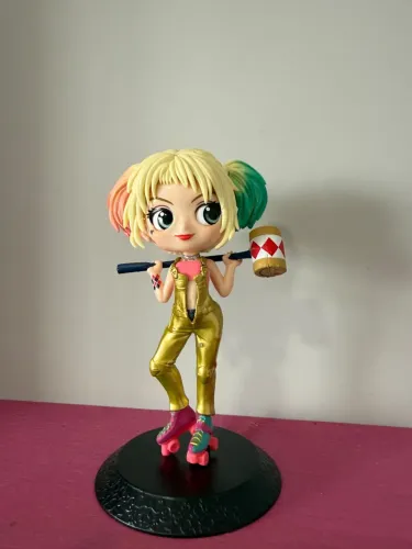 Q-Posket replica Harley Quinn Aves de rapina