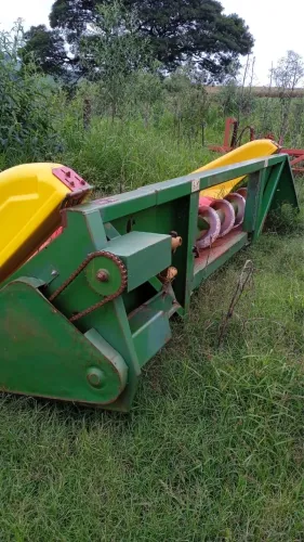Colheitadeira  NEW HOLLAND TC 57 1999