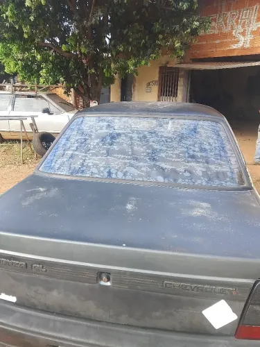 Chevrolet Monza GL 1.8 Efi/ SL/ L/ 650/barc. 2e4p (álcool) 1996
