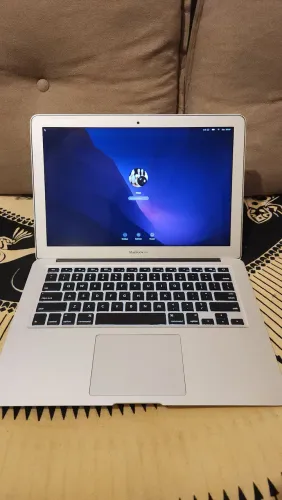 Macbook Air i5 8GB 128GB Osx Monterey Novinho A1466 2015
