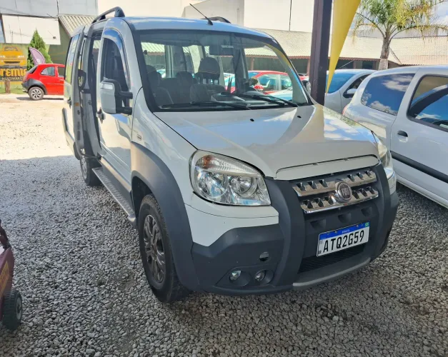 Fiat Doblo Adv.ext./adv.ext.loc. 1.8 16V Flex 2011