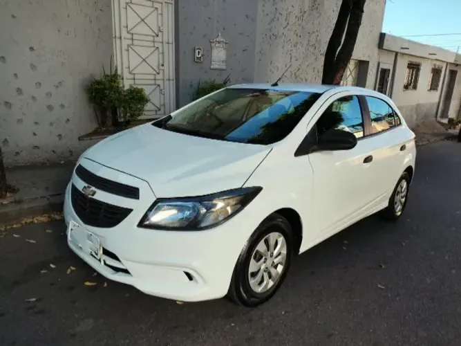 Chevrolet Onix JOY Hatch 1.0 8V Flex Mec. 4P 2019