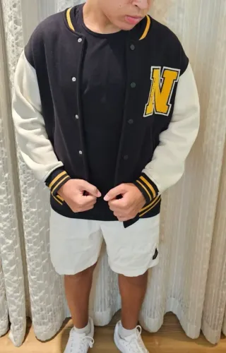 Jaqueta Zara College/varsity - NÃO ACEITO TROCA, ACEITO PROPOSTAS