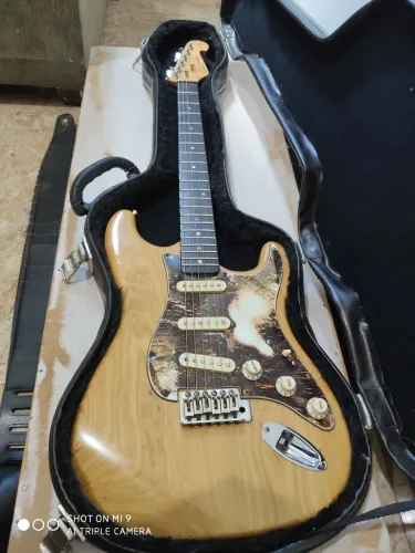 Guitarra SX strato comprada em PORTUGAL