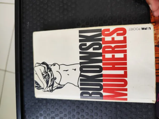 Livro Bukowski Clássico 