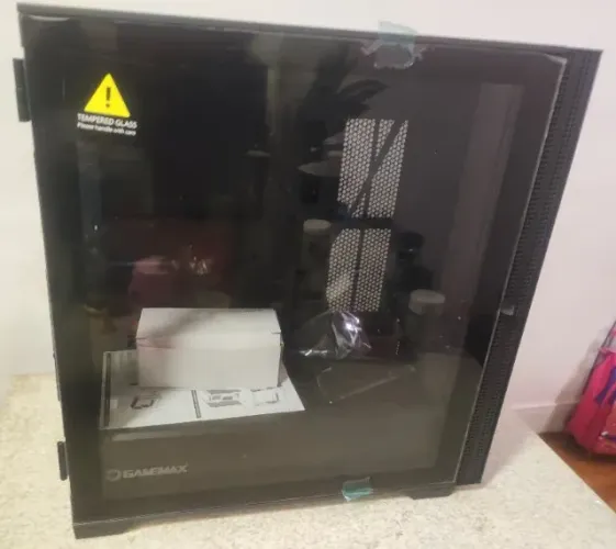 Gabinete Gamer GameMax Quest Black - NOVO