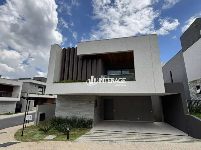 Casa com 4 quartos à venda, 292 m² por R$ 4.125.303 - Cascatinha - Curitiba/PR