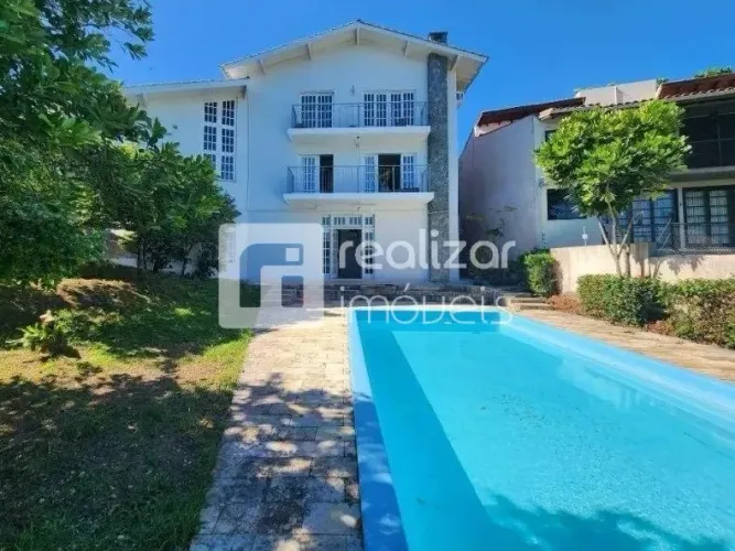 Casa 5 quartos Bairro Itaguaçu - Florianópolis