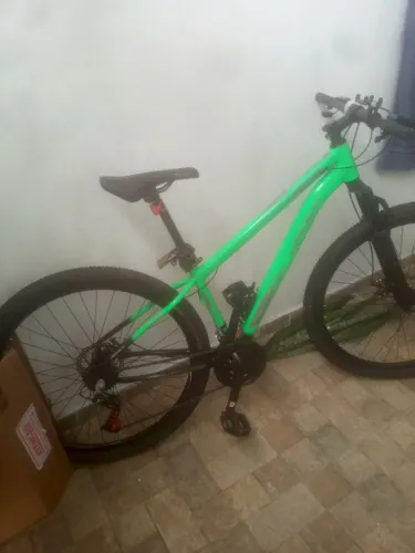 BIKE ARO 29, NOVA 1 MES DE USO 