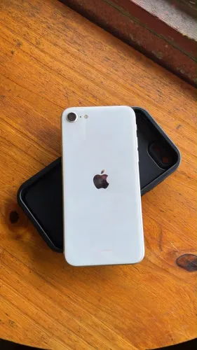 iPhone SE 64gb (TROCO OU VENDO)