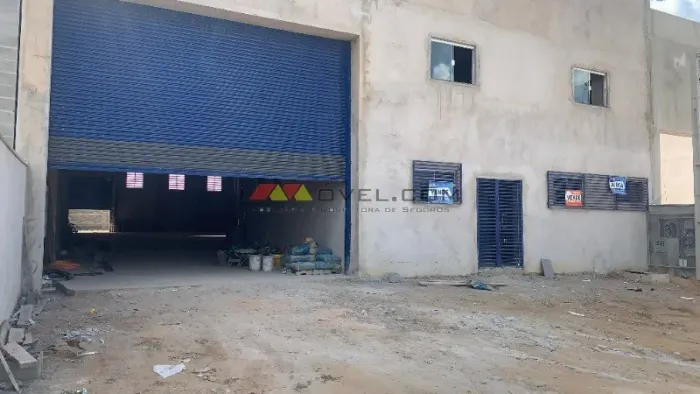 BARRACÃO PARA LOCAÇÃO OU VENDA 850 M² ÚTEIS EM TERRENO DE 1.086,72 M²