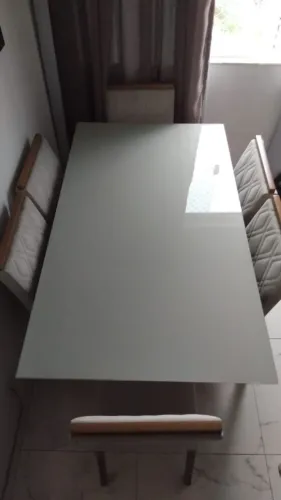 Mesa de Jantar com 6 cadeiras