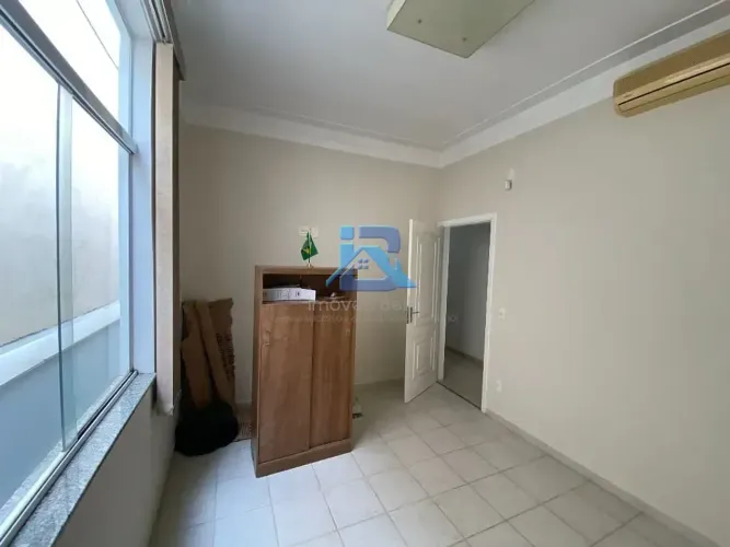 Sala comercial para locação no Centro de Itatiba