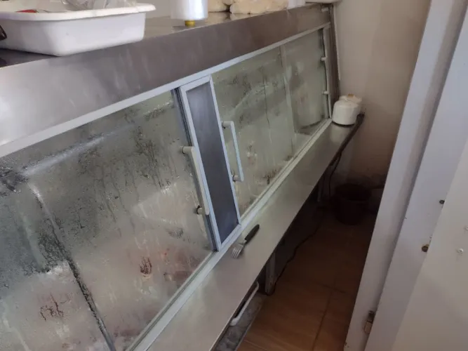 Vendo espositor de carne para açougue 