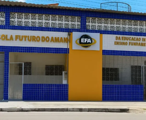 Imóvel Versátil em Vila de Abrantes: Ideal para Comércio ou Moradia
