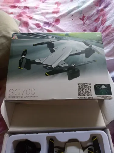 V/T.  Drone com câmera HD novo.