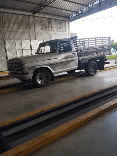 Ford F-1000 Super Diesel / Super Diesel Turbo 1991