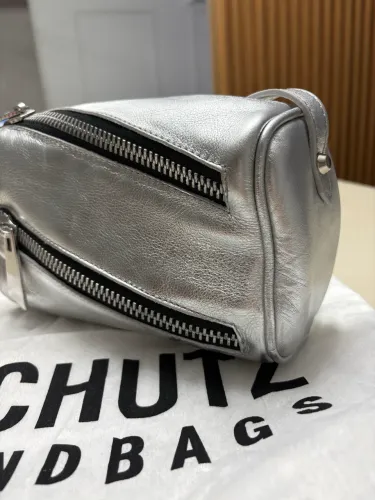 Bolsa Schutz 