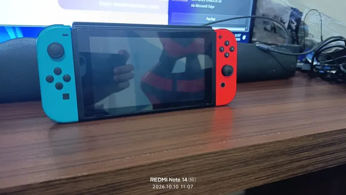 NINTENDO SWITCH V2
