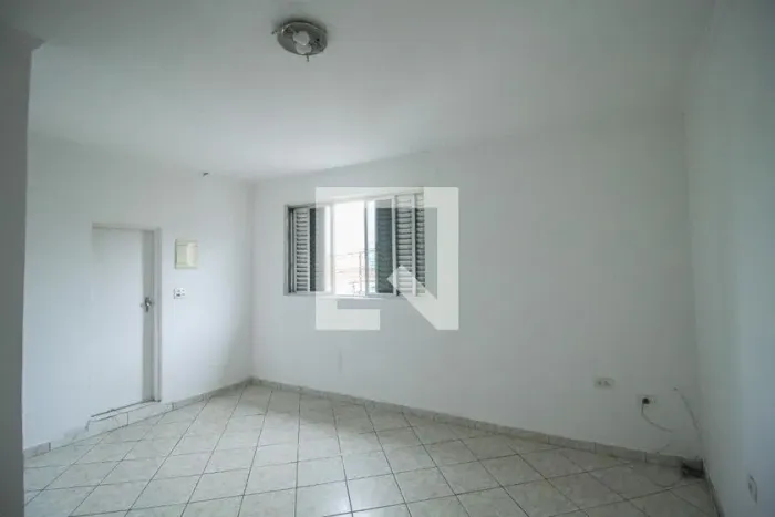 Casa à Venda - Vila Invernada, 3 Quartos, 100 m2