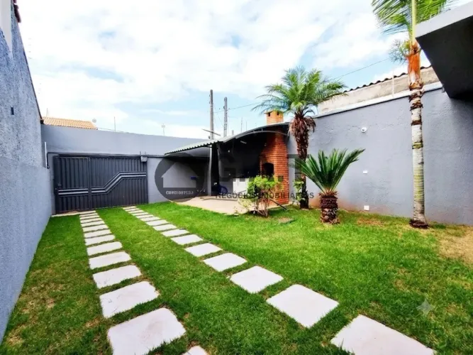 Casa para locação em Sorocaba-SP, bairro Wanel Ville: 2 quartos, 1 suíte, 2 salas, 2 banhe