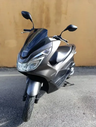 Honda PCX 150 DLX