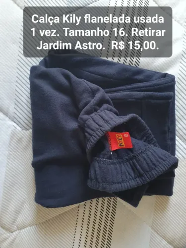 Calça moletom flanelada azul tamanho 16