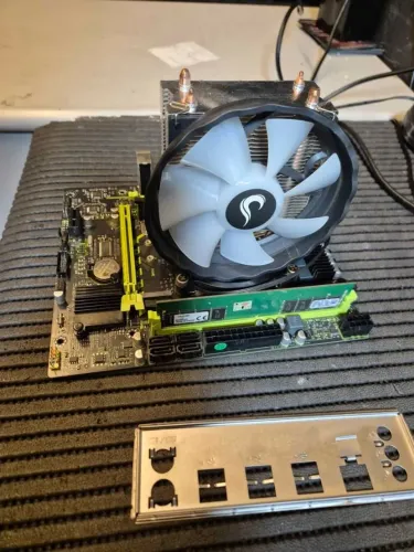 Kit Gamer Xeon E5-2667v4 8gb ddr4 X99-P4
