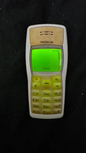 Nokia 1100 funcionando | Carregador original | Colecionável