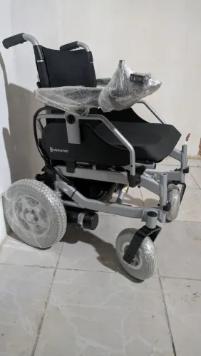 Cadeira de Rodas Dellamed D1000