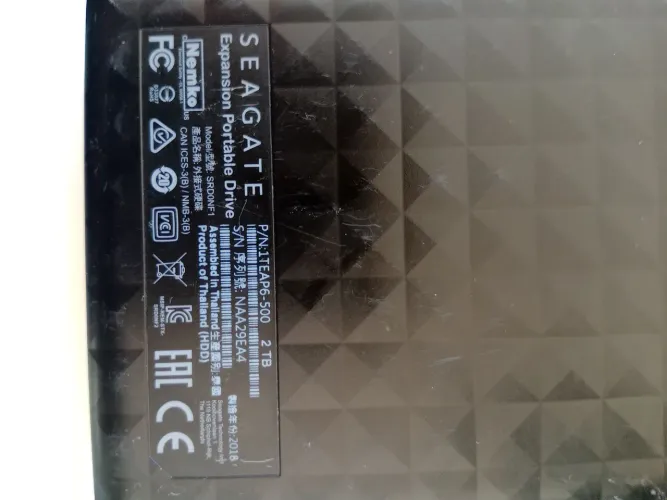 Memória expansiva 2t Seagate 