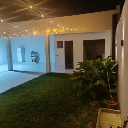 Casa à venda em Salto, Buru, com 2 quartos, com 117 m²