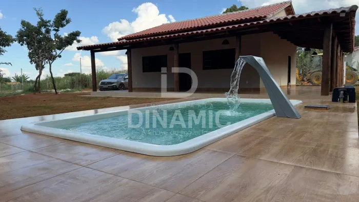Venda Chácara 155 m² em área de 2.000 m² em Bonfinópolis GO.