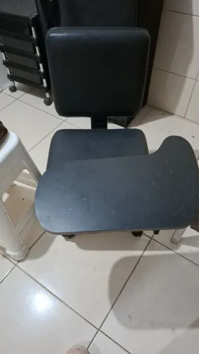 Vendo cadeira de manecure