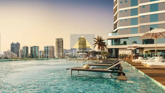Apartamento na planta com 4 dormitórios no Ápice Tower em Balneário Camboriú