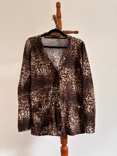 Blusa feminina, meia estação 