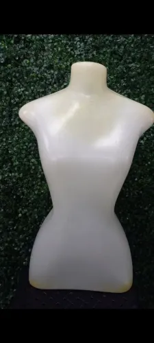 Manequim feminino 