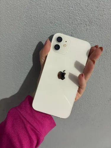 iPhone 12 64gb impecável lacrado nunca foi aberto nem nada 