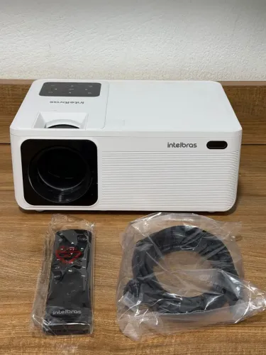 Projetor Intelbras mod PFL5211