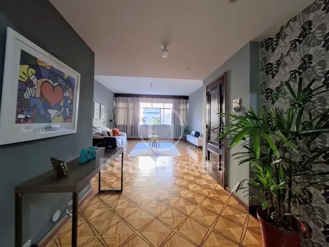 Imóvel para venda tem 147 metros quadrados com 4 quartos em Tijuca - Rio de Janeiro - RJ