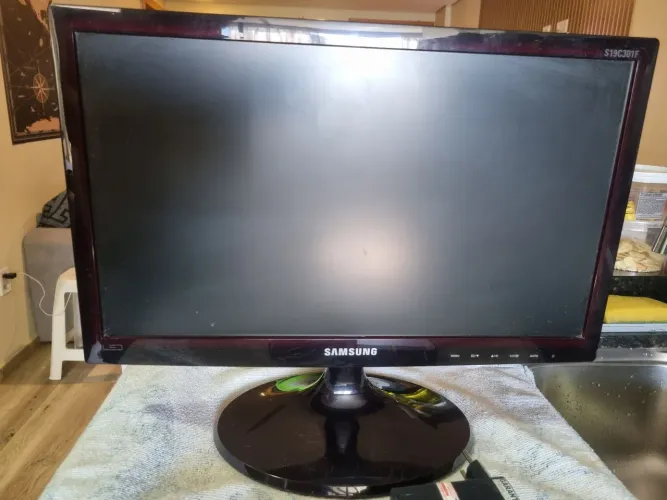 Monitor Samsung 19 polegadas